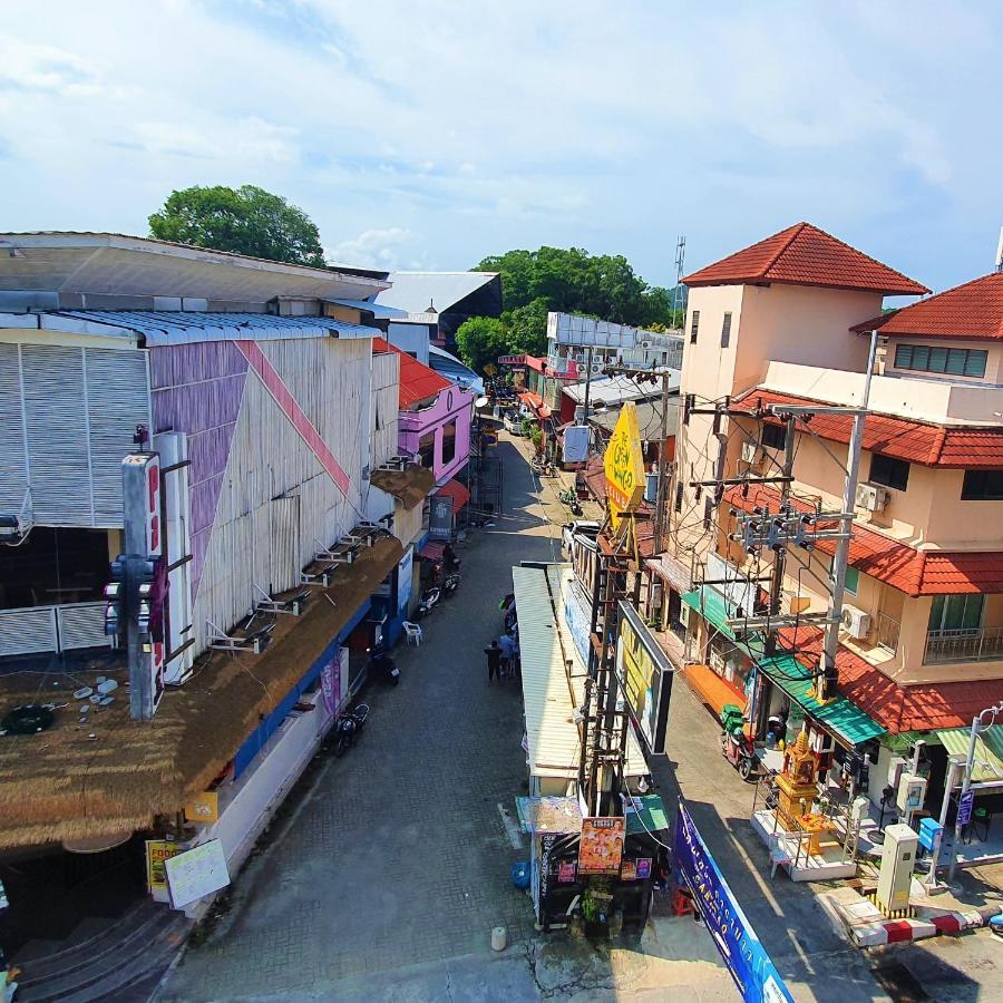 Lenny'S Koh Samui Hotel หาดเฉวง ภายนอก รูปภาพ