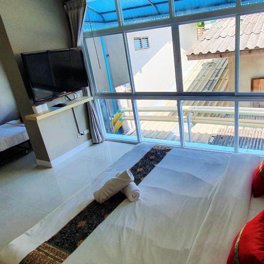 Lenny'S Koh Samui Hotel หาดเฉวง ภายนอก รูปภาพ