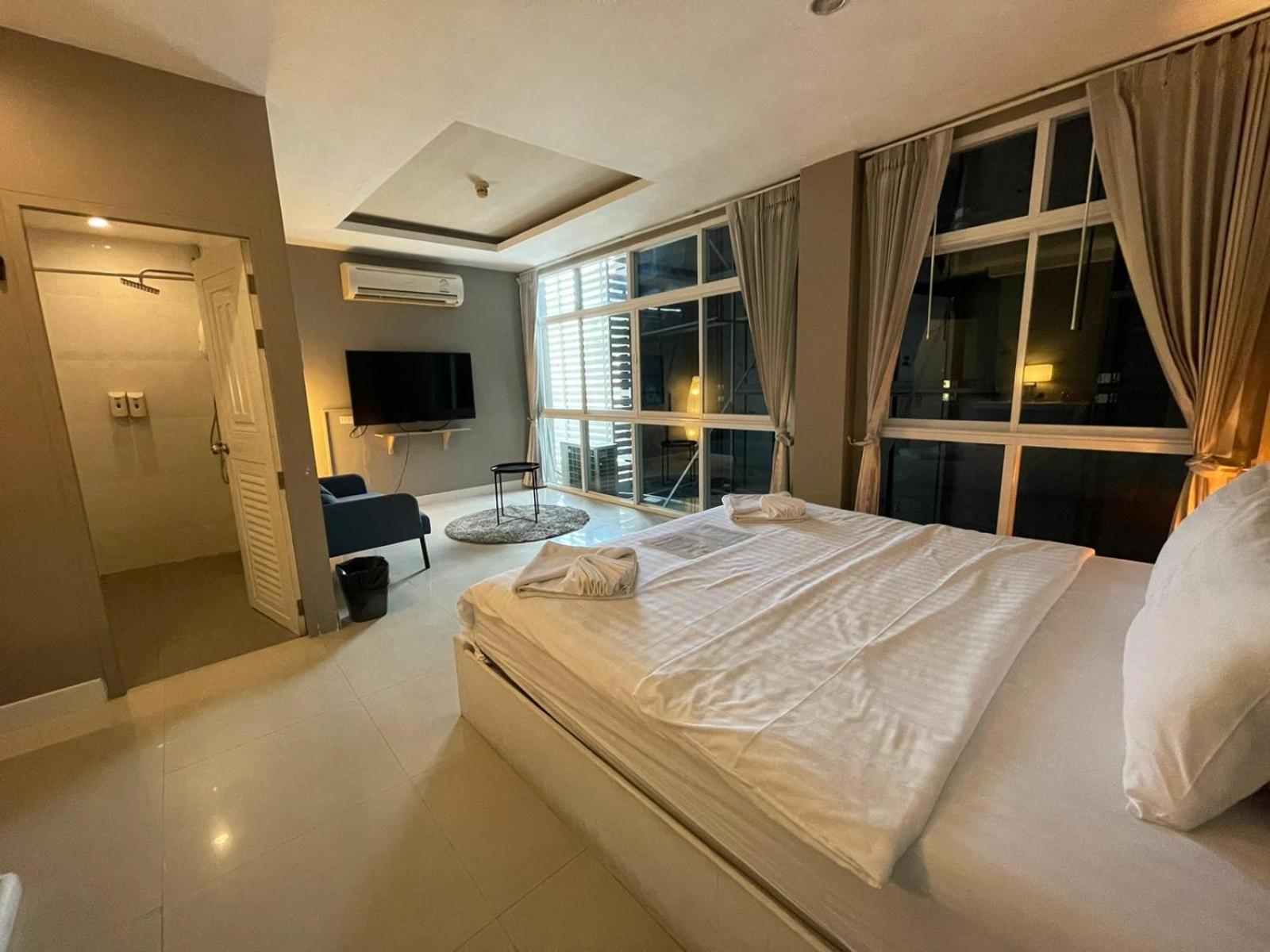 Lenny'S Koh Samui Hotel หาดเฉวง ภายนอก รูปภาพ